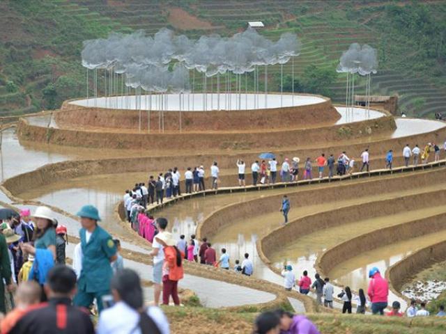 Tin tức trong ngày - Hồ Gươm sẽ có “Mây pha lê”?