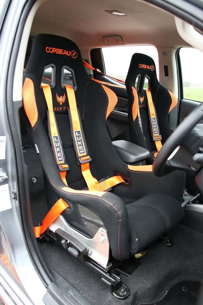 Chiêm ngưỡng bán tải Mitsubishi Triton độ phong cách &#34;Fast & Furious&#34; - 3
