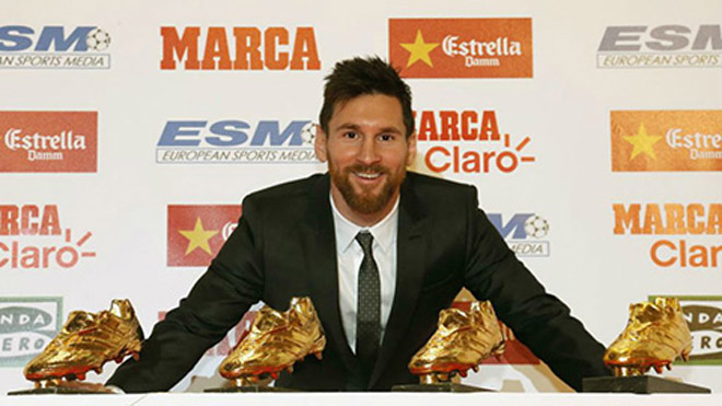 Messi 5-5 Ronaldo Bóng vàng: Giày vàng vô nghĩa, C1 & World Cup mới đỉnh - 1