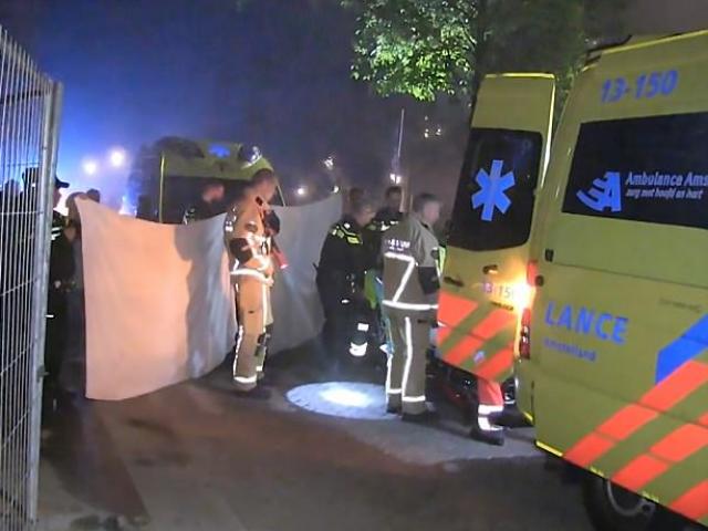 Thế giới - Du khách Anh chết thảm vì tè bậy ở Hà Lan