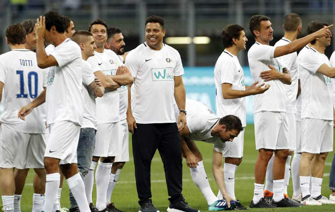 Pirlo từ giã sân cỏ: Rô béo & &#34;rừng&#34; huyền thoại, tiệc 14 bàn mãn nhãn - 3