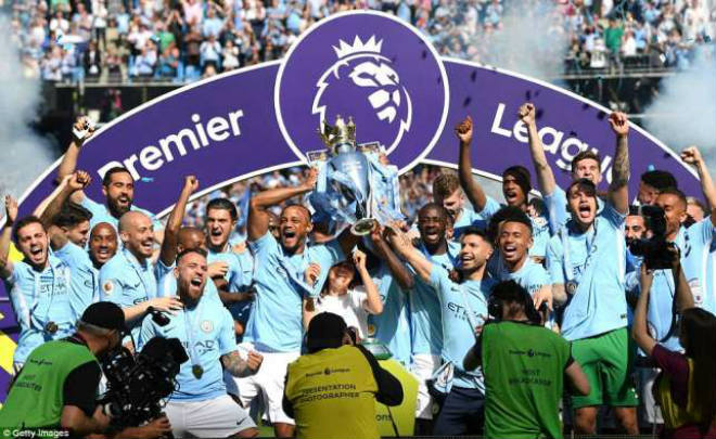 Bi kịch Barca, Man City, PSG: Tiền và siêu sao bất lực vì bệnh “Khôn nhà, dại chợ” - 2