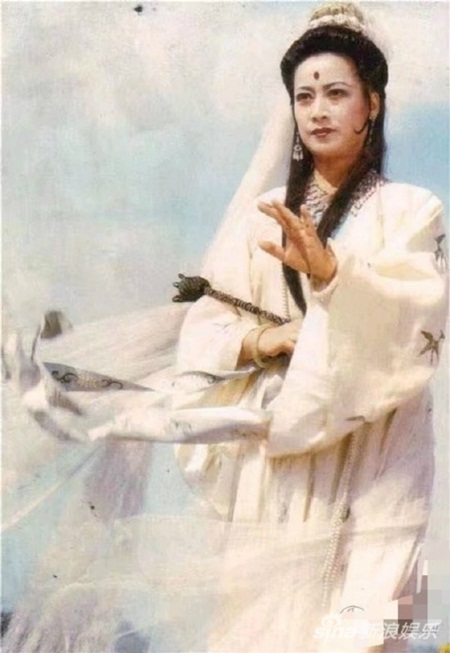 "Quan Âm Bồ Tát" Tả Đại Phân xuất hiện trên truyền hình, vẫn mặn mà ở tuổi 76 - 7