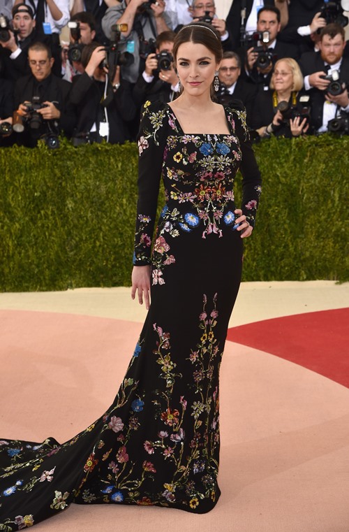 Ái nữ của “ác quỷ làng thời trang" có gu mặc rất duyên dáng - 9