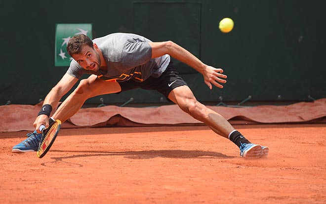Roland Garros 2018 còn 3 ngày: Djokovic dốc sức, mỹ nhân hớn hở - 3