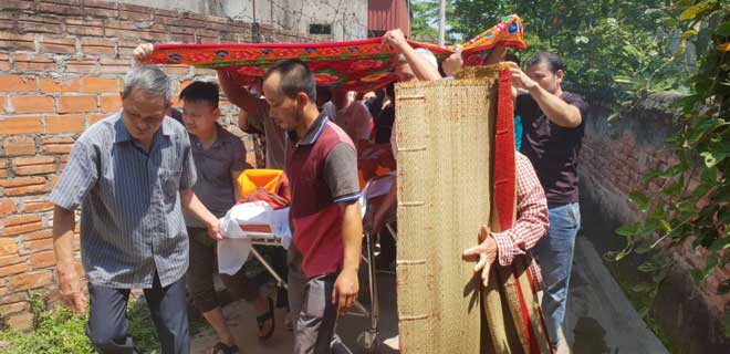 Đẫm nước mắt đưa thi thể lái tàu SE19 về quê nhà - 3