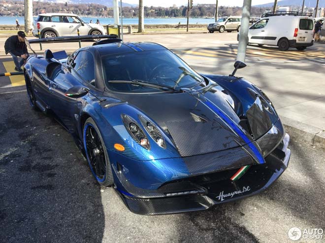 Hypercar Pagani Huayra BC &#34;độc nhất&#34; thế giới bất ngờ xuất hiện trên phố. - 5