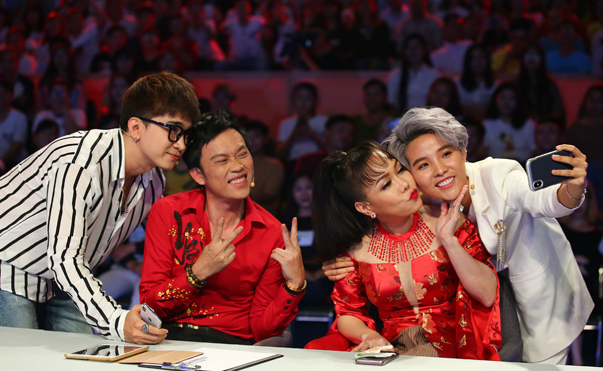Việt Hương: &#34;Tài Smile là người yêu cũ của tôi&#34; - 4