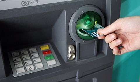 Cảnh báo người dân không mở hộ tài khoản, thẻ ATM, không cho mượn giấy tờ tuỳ thân - 1