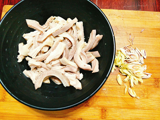 Cuối tuần trổ tài làm dạ dày ngâm sả ớt là chồng chỉ muốn ở nhà, chẳng thèm nhậu quán xá - 6
