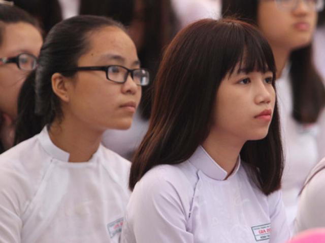 Giáo dục - du học - Cạnh tranh khốc liệt vào lớp 10 tại TP HCM: Có lớp 1 "chọi" 17