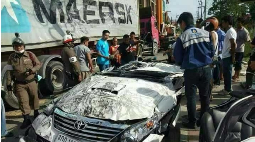 Thái Lan: Xe tải 18 bánh nghiền nát ô tô và cái kết kỳ diệu - 1