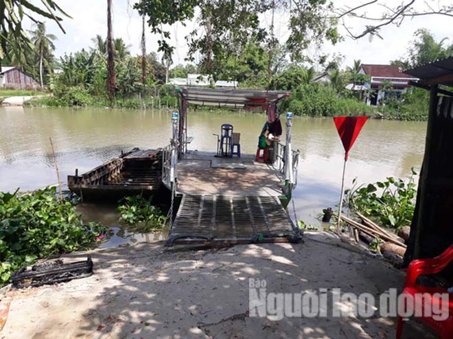 Ghen tuông, chồng dùng búa chém nhiều nhát làm vợ té sông tử vong - 2