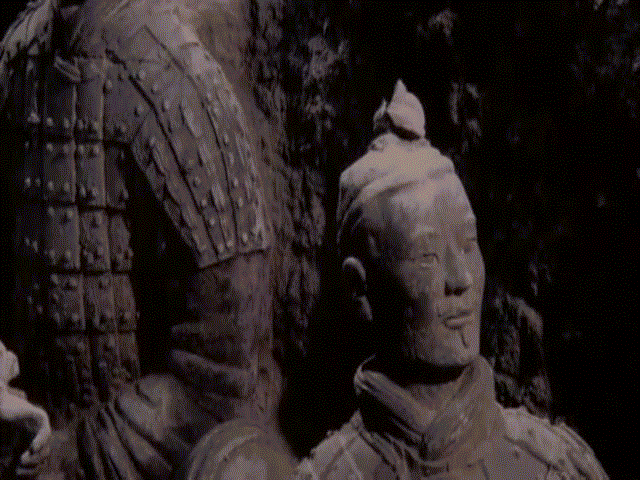 Những bí ẩn về đội quân đất nung hộ vệ lăng mộ Tần Thủy Hoàng