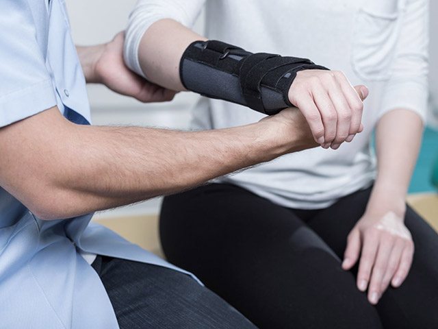 Công nghệ thông tin - Phát minh mới: Dùng trí tuệ nhân tạo để chẩn đoán gãy xương cổ