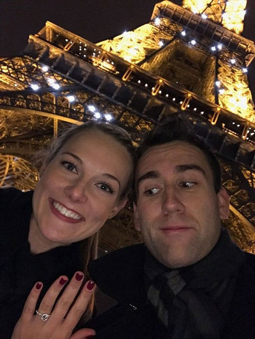 “Phù thủy ngố” Matthew Lewis răng thỏ trong “Harry Potter” cưới vợ - 2