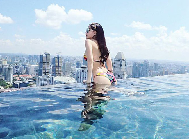 Ngoại trừ việc phẫu thuật thẩm mỹ, dáng vóc của Ngân Anh rất chuẩn mực.&nbsp;