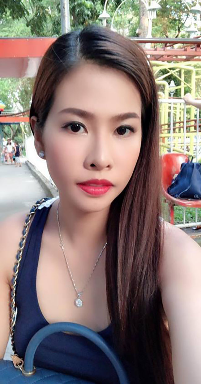 Vẻ ngoài xinh đẹp, trẻ trung của vợ Quách Thành Danh khiến nhiều người ghen tị.