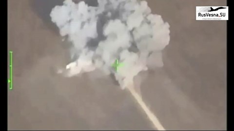 Video: UAV Nga &#34;chộp&#34; được cảnh quân đội Syria “thổi tung” kho vũ khí phiến quân - 1