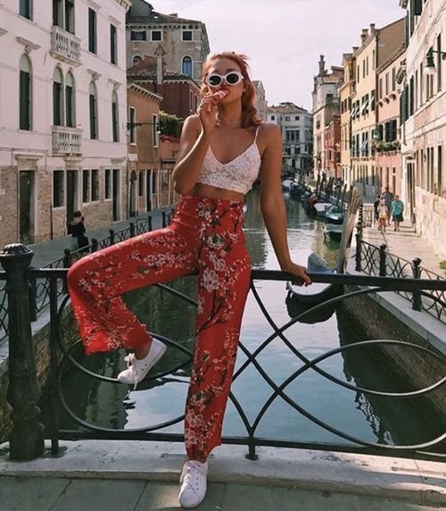 Áo hở eo là xu hướng hot nhất hè năm nay - 13