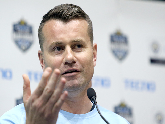 Bóng đá - Cựu SAO Man City đến Việt Nam "mách nước" Bùi Tiến Dũng U23