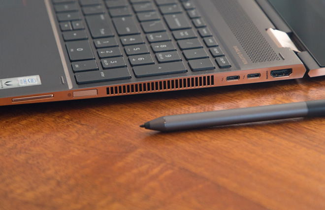 Đánh giá laptop HP Spectre X360 2018: Thiết kế mạnh mẽ, hiệu suất “trâu” - 2