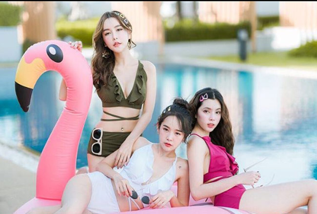 Ở Thái, Pantipa Arunwattanachai và Shertin Masomboon là đôi bạn người mẫu thân thiết.