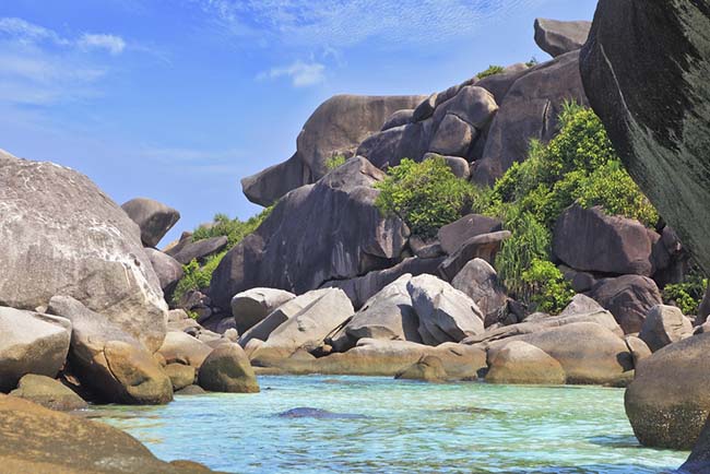 Hè này chỉ mong được trốn nóng tại 1 trong 15 hòn đảo thiên đường đẹp nhất châu Á - 1