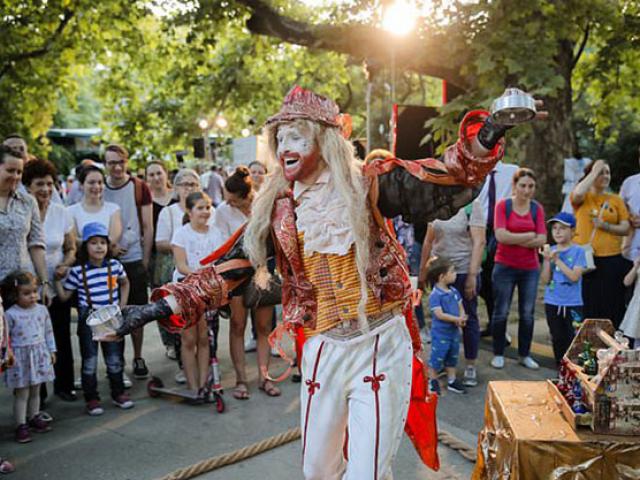 Khám phá lễ hội ”tượng sống” lớn nhất châu Âu