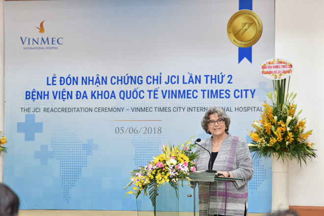 Vinmec-Times-City-nhan-chung-chi-chat-luong-quoc-te-JCI-lan-thu-2-jci2-1528193165-268-width660height441.jpg