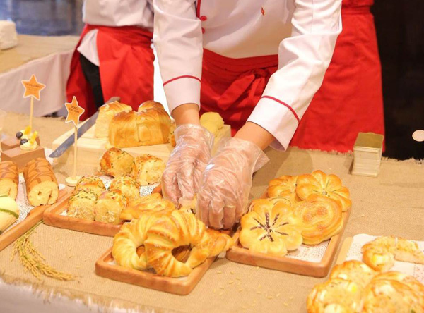 Đầu bếp Mỹ bày tuyệt chiêu ăn ngon, sống khỏe với dầu gạo - 3