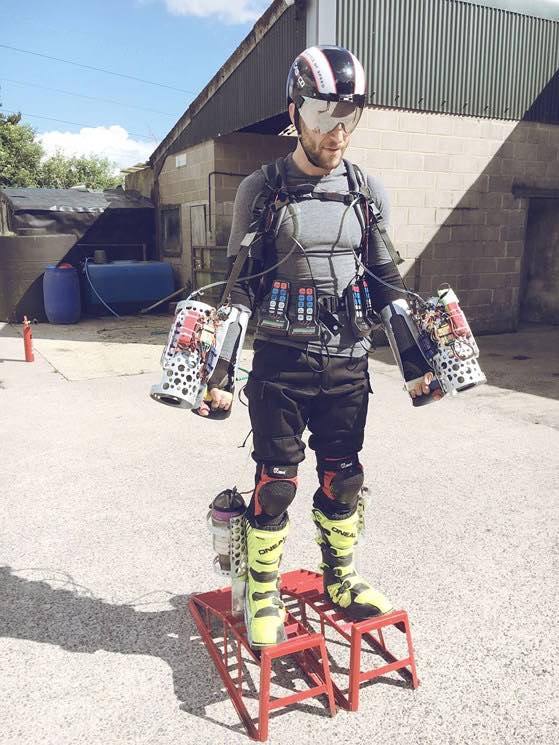 Thiết bị giúp bạn bay như chim với vận tốc 450 km/giờ - 4