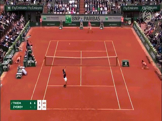 Thể thao - Clip hot Roland Garros: Thiem đập bóng cháy sân, "Hoàng tử" hóa giải siêu phàm