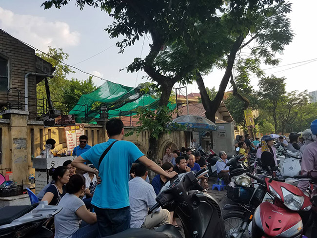 Hái ra tiền nhờ các dịch vụ “ăn theo” kỳ thi vào lớp 10 - 4