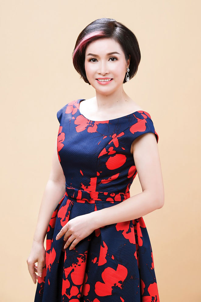 Bùi Bích Phương chấm thi Hoa hậu VN sau 30 năm đăng quang - 3