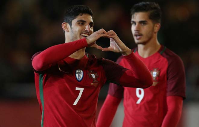 Bồ Đào Nha - Algeria: Ronaldo kiến tạo, đàn em bừng sáng cú đúp - 1