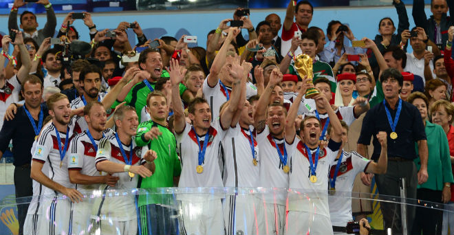 Đỉnh cao World Cup: ĐT Đức - Vua hattrick đáng nể, cả thế giới cúi đầu - 1