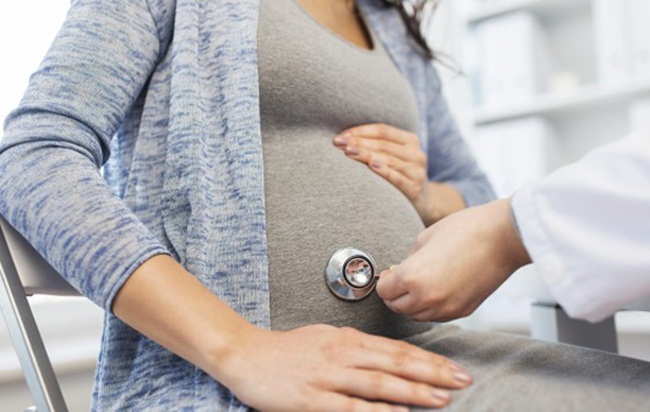 Những nguyên nhân không ngờ có thể gây sinh non, mẹ bầu cần tránh ngay - 2