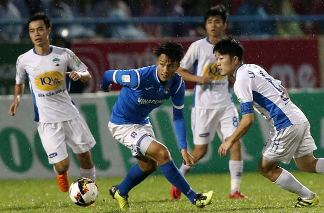 Than Quảng Ninh - HAGL: Hãm thành dữ dội, hat-trick hiệp 2 - 1