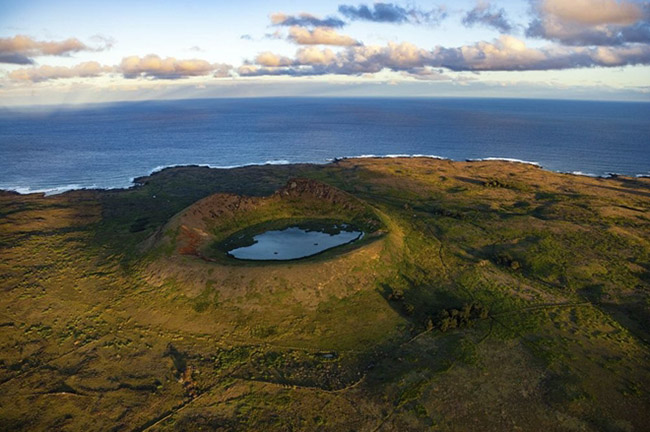 Bí ẩn ngàn năm về sự diệu kỳ của Đảo Phục Sinh Rapa Nui - 4