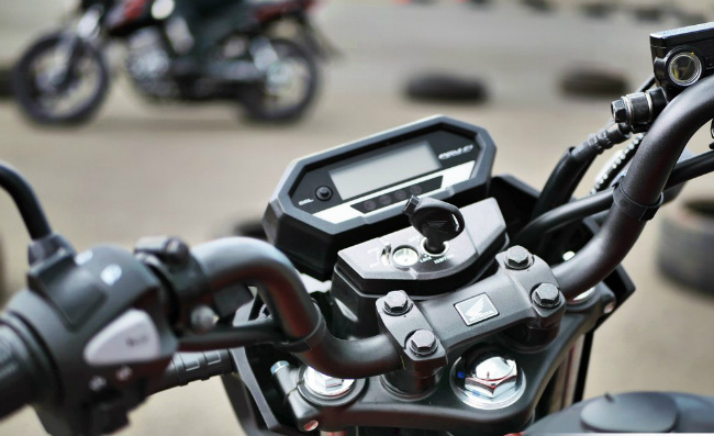 Chi tiết Honda CB150 Verza mới về Việt Nam giá hơn 40 triệu đồng - 7