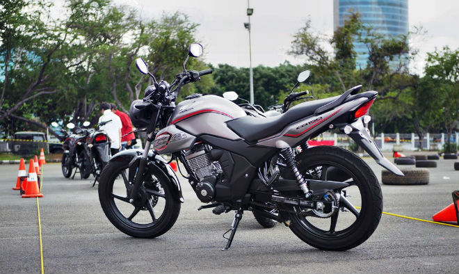 Chi tiết Honda CB150 Verza mới về Việt Nam giá hơn 40 triệu đồng - 15