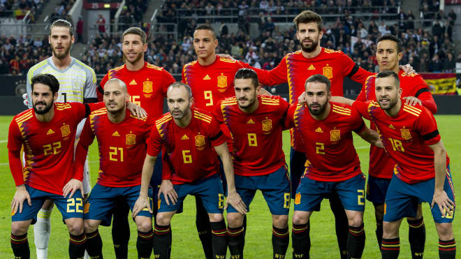 &#34;Đại ca&#34; tranh vàng World Cup - ĐT Tây Ban Nha: Uy lực &#34;Bò tót&#34;, Ronaldo run rẩy - 1