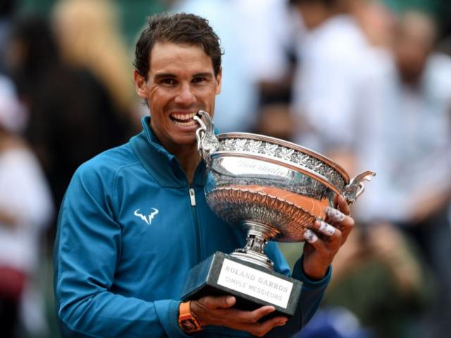 Nadal ngỡ là mơ với siêu kỷ lục Roland Garros, vẫn lo Federer