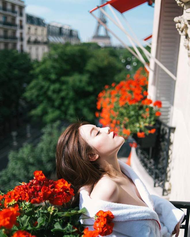 Kỳ nghỉ hè xa hoa ngút trời của tiểu thư nhà giàu Việt Nam - 6