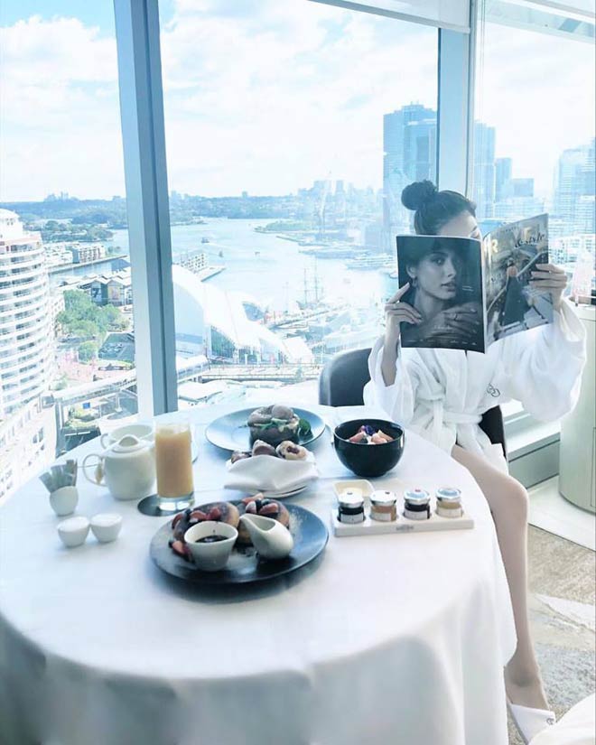 Kỳ nghỉ hè xa hoa ngút trời của tiểu thư nhà giàu Việt Nam - 8