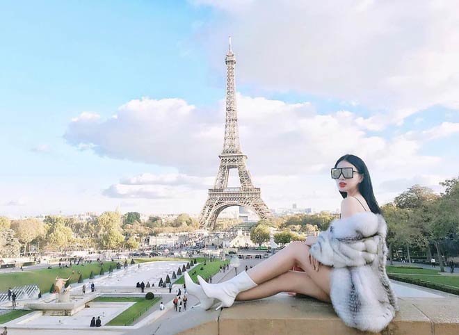 Kỳ nghỉ hè xa hoa ngút trời của tiểu thư nhà giàu Việt Nam - 1