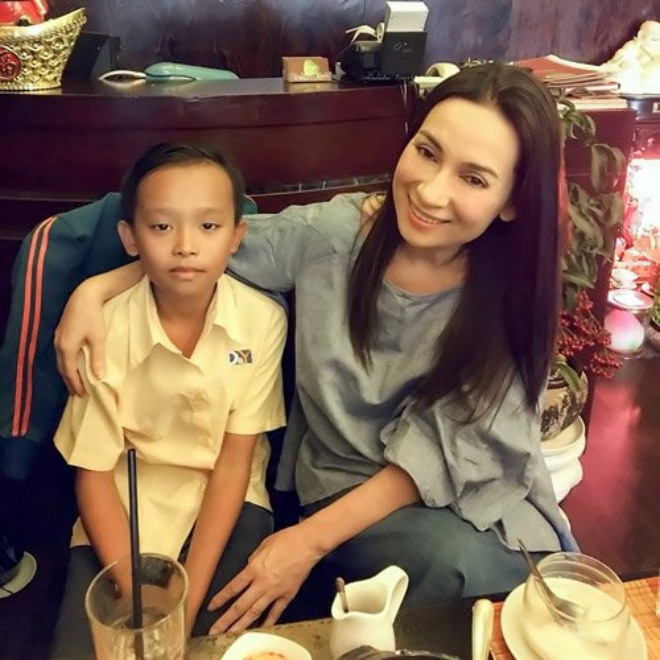 Làm con nuôi showbiz Việt: Kẻ đỉnh danh vọng, người đáy tuyệt vọng - 3