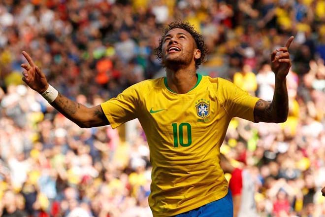 ĐT Brazil: Neymar tái hiện &#34;Gót chân của Chúa&#34;, chờ làm trò Guti ở Real - 1