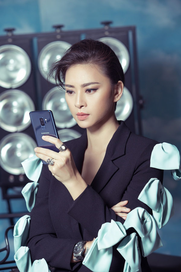"Bắt bài" phối trang phục tài tình của Ngô Thanh Vân qua loạt màu Galaxy S9+ - 3